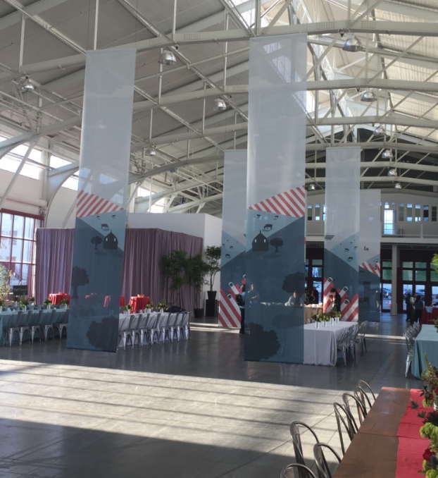 Ceiling drop down event banners