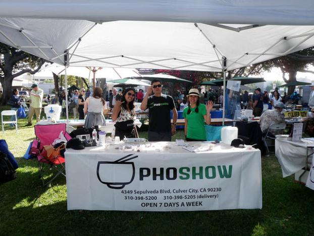 Pho Show tabletoppers table cover and event display