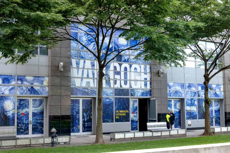Immersive Experiences & Experiential Marketing